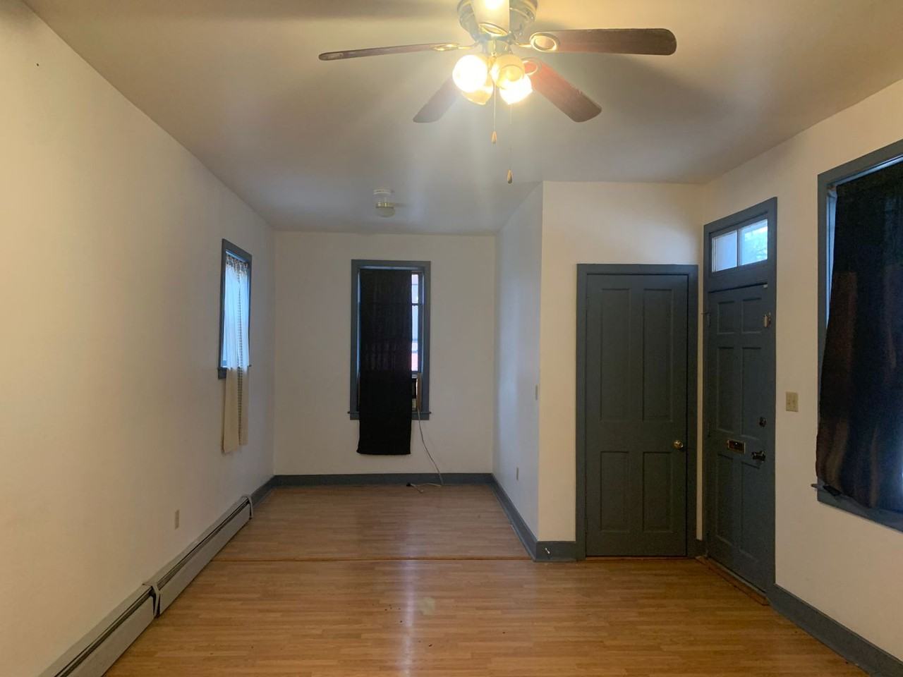 371 W Princess St - Photo 2 of 14