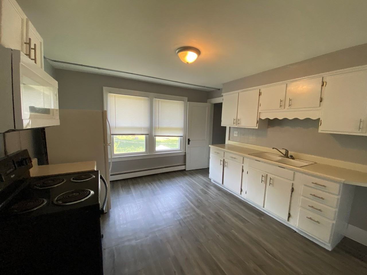 HEN730 - Photo 2 of 7