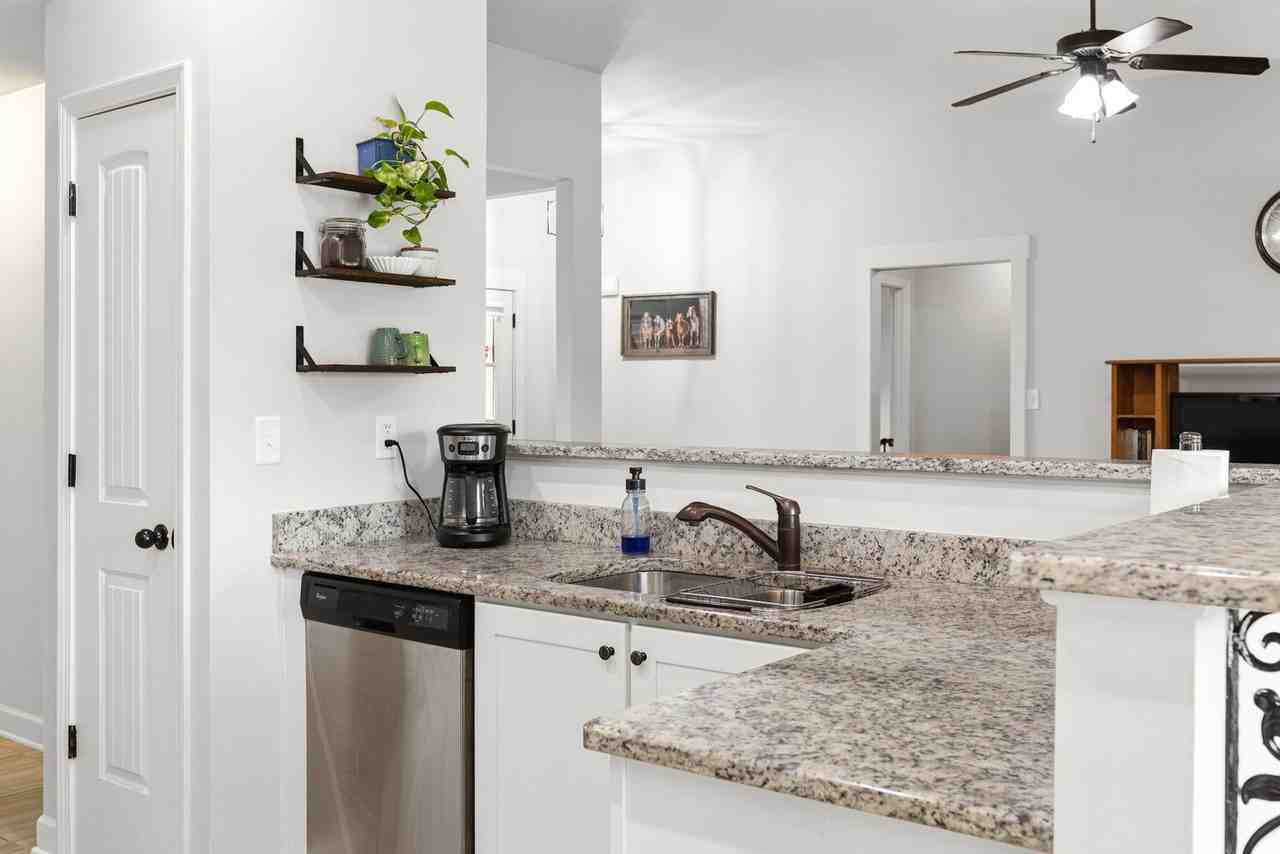 3510 Champion Hills Dr - Photo 6 of 23