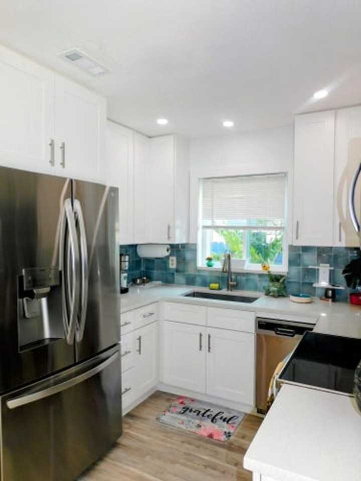 1702 N L St - Photo 3 of 20