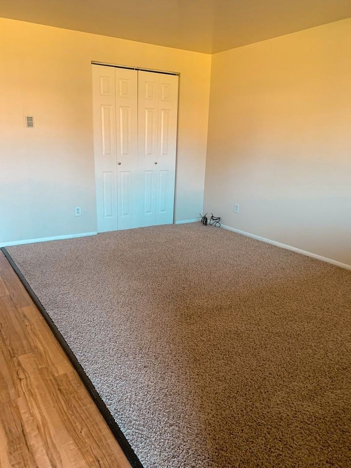 Lampliter Apartments - Photo 3 of 21