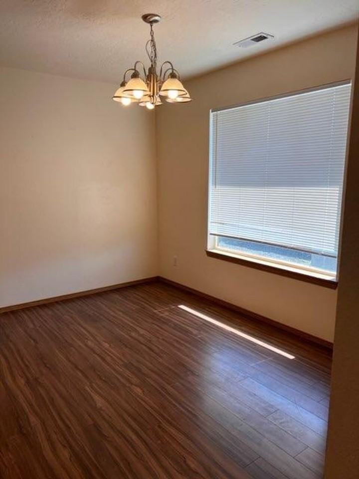 Caldwell 4-Plex - Photo 3 of 10