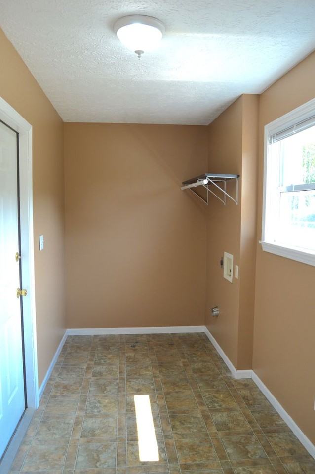 14620 Hobby Rd - Photo 5 of 25