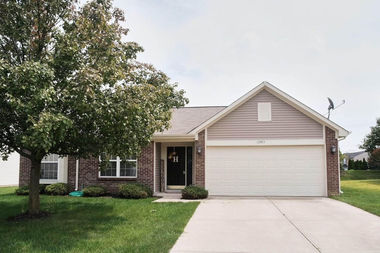 12983 Quarterback Ln - Photo 3 of 50