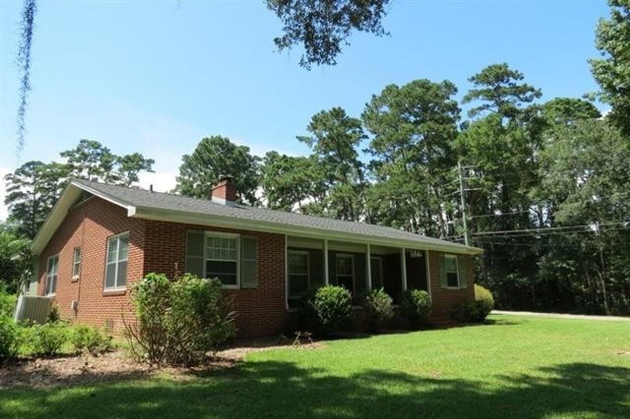 1122 S Magnolia Dr - Photo 3 of 26