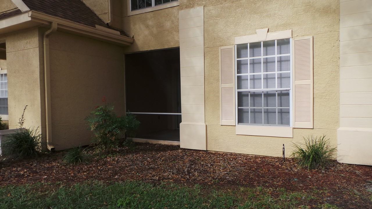 860 Grand Regency Pointe #105 - Photo 3 of 24