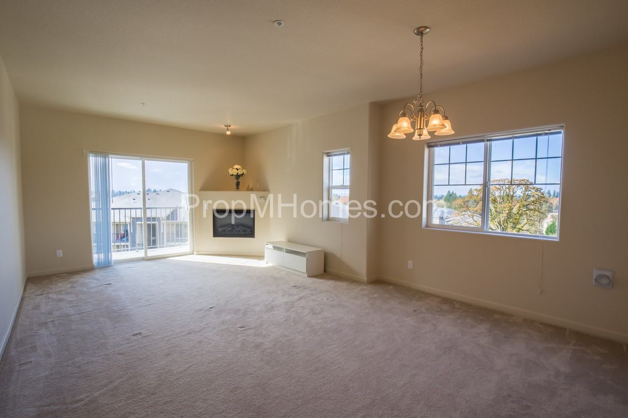 11850 Nw Holly Springs Ln #403 - Photo 3 of 26