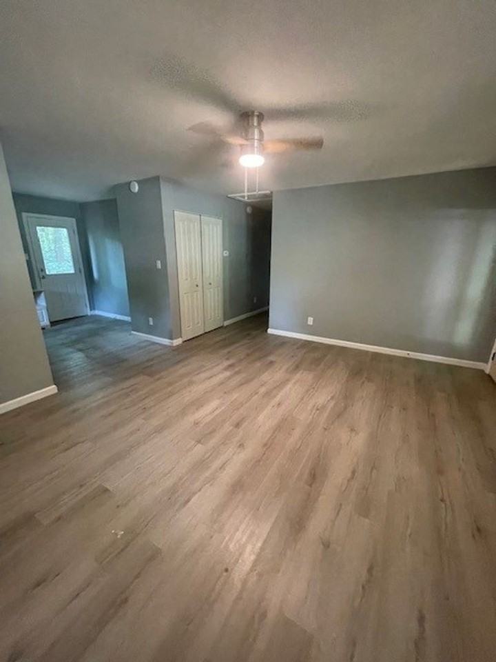 9423 Lodgepole Pl - Photo 2 of 11