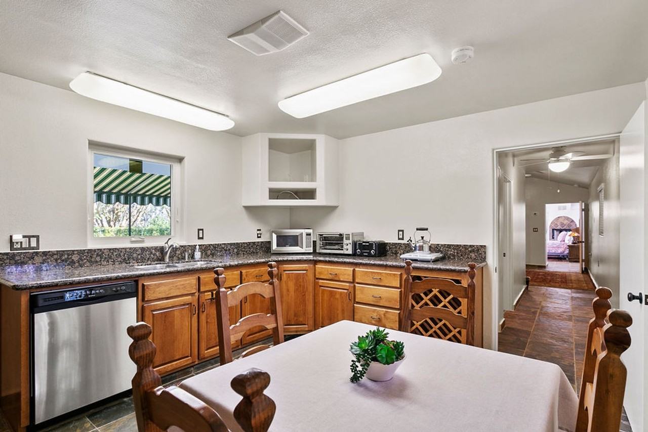 25802 Paseo De La Paz - Photo 3 of 27