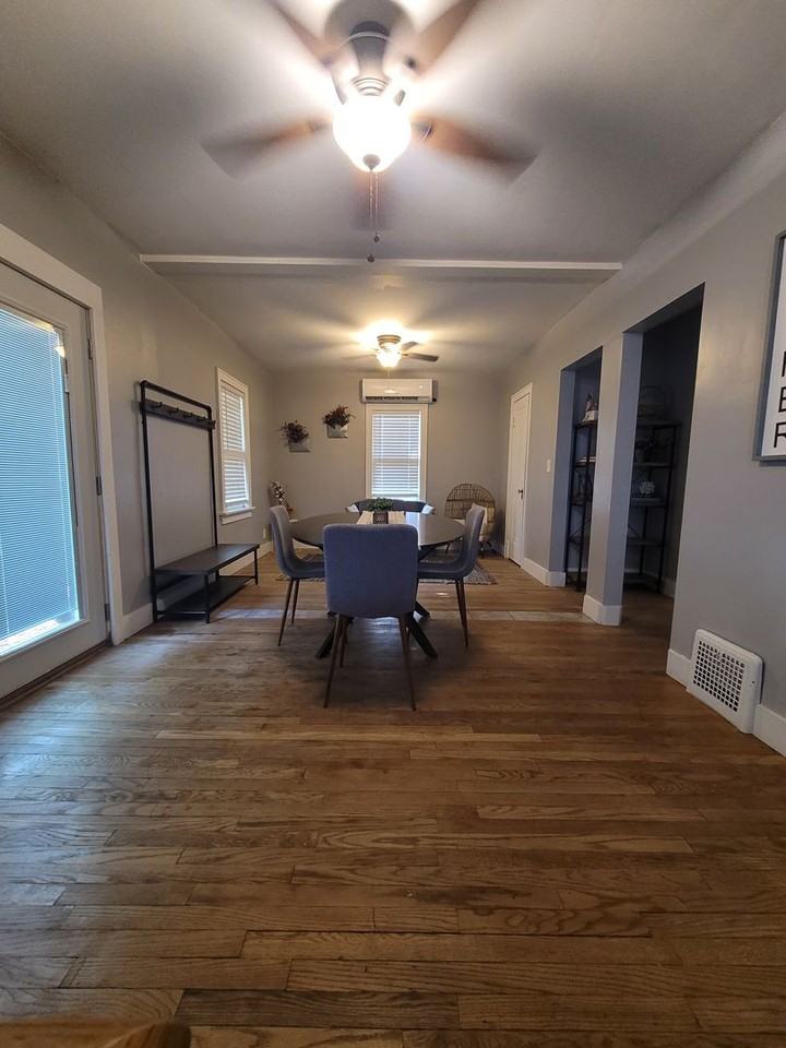 3428 Lafayette Ave - Photo 5 of 9