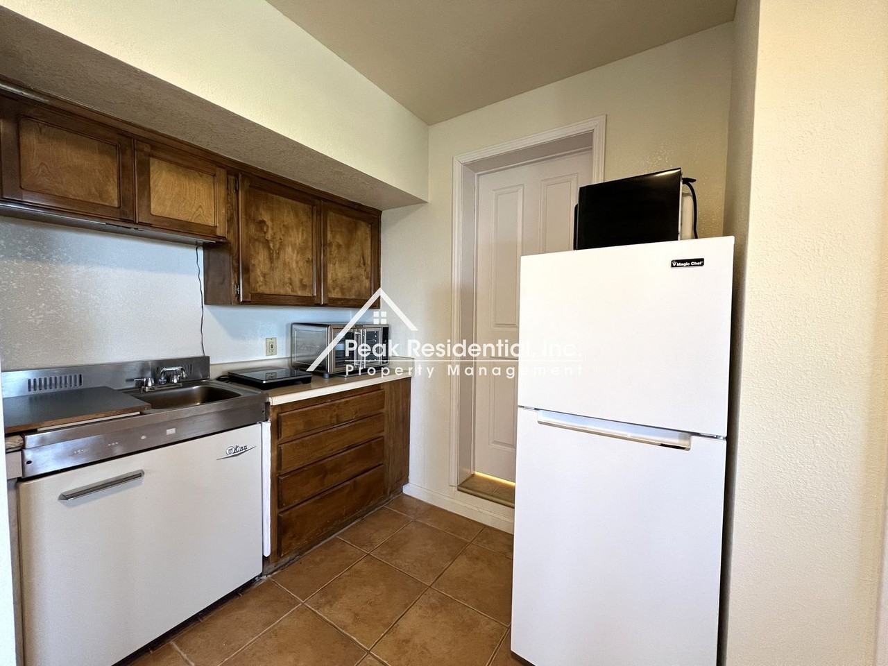 3480 Rolph Way Rear - Photo 4 of 10