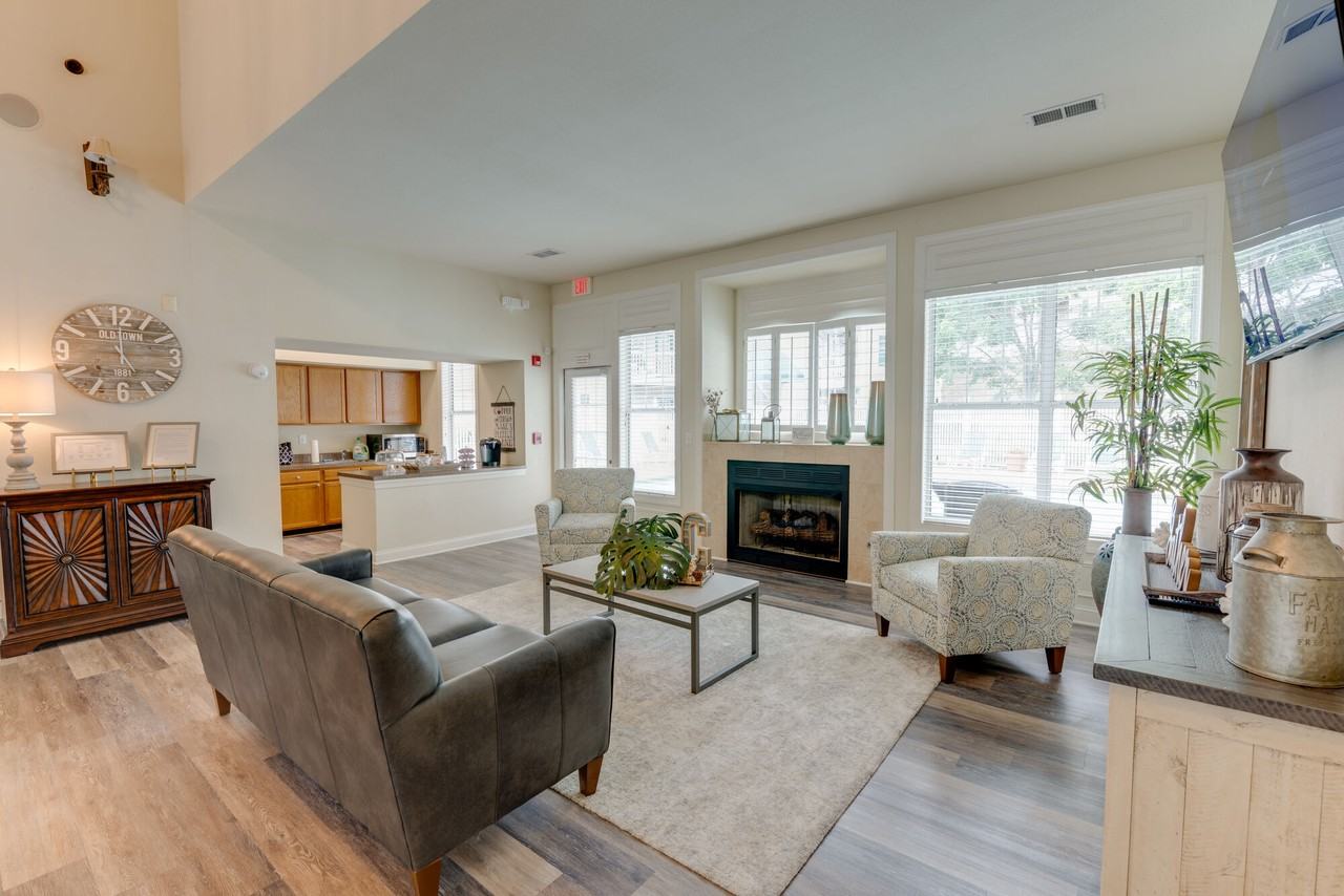 The Crossings At Summerland - Photo 5 of 9