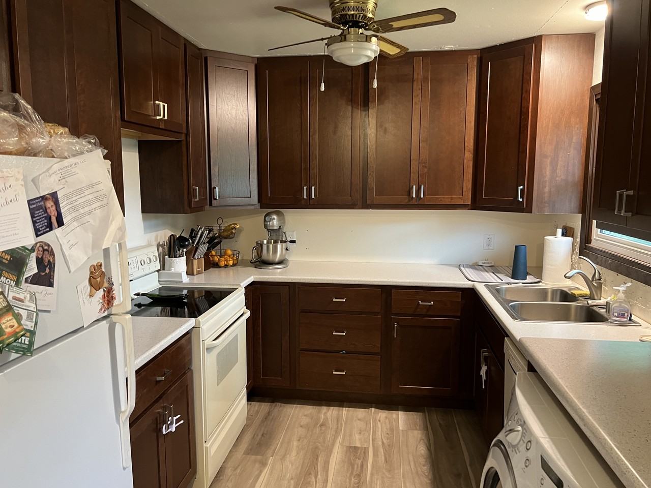 241 Prairie View Street - Photo 2 of 17