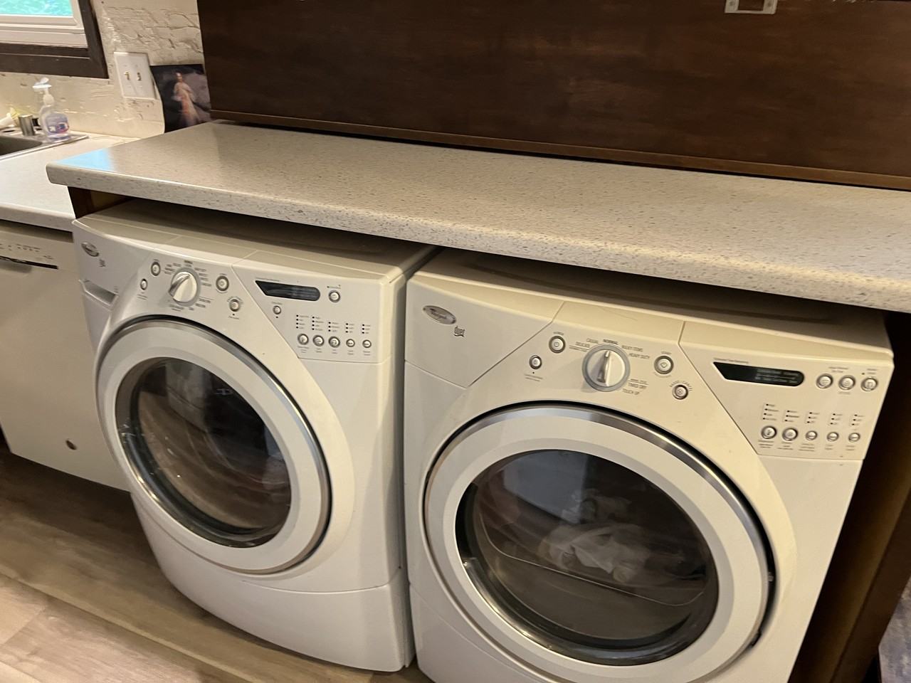 241 Prairie View Street - Photo 3 of 17