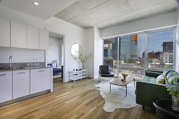 24-22 Jackson Avenue #710 - Photo 4 of 11