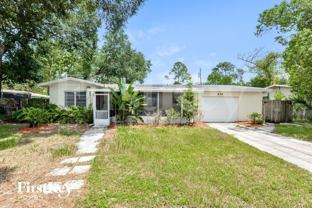 630 N Lakemont Ave - Photo 1 of 1