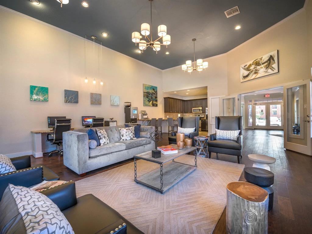 7200 Almeda Road #812 - Photo 2 of 12