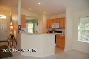992 Buttercup Dr #NA - Photo 3 of 7