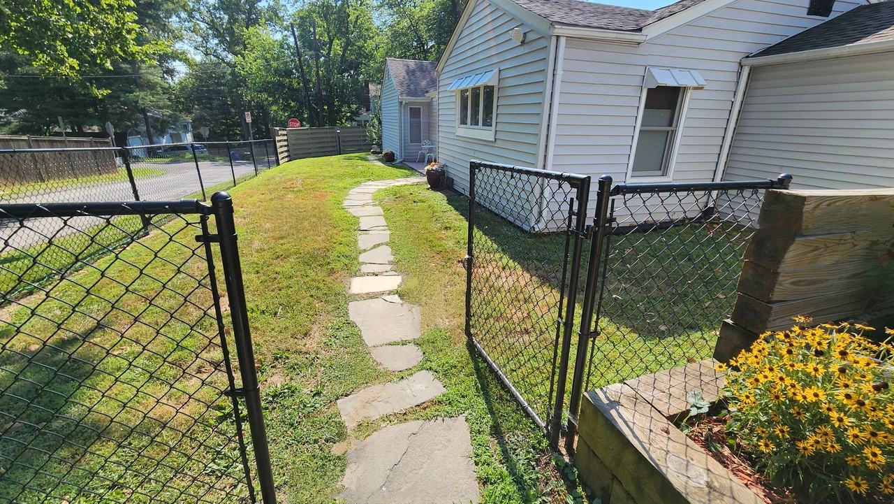 10122 Grant Ave #NA - Photo 3 of 37
