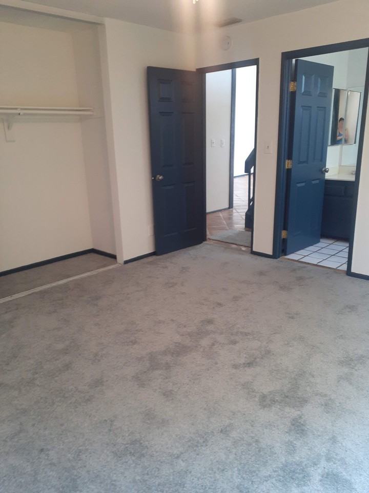 18433 Hatteras St #306 - Photo 3 of 9