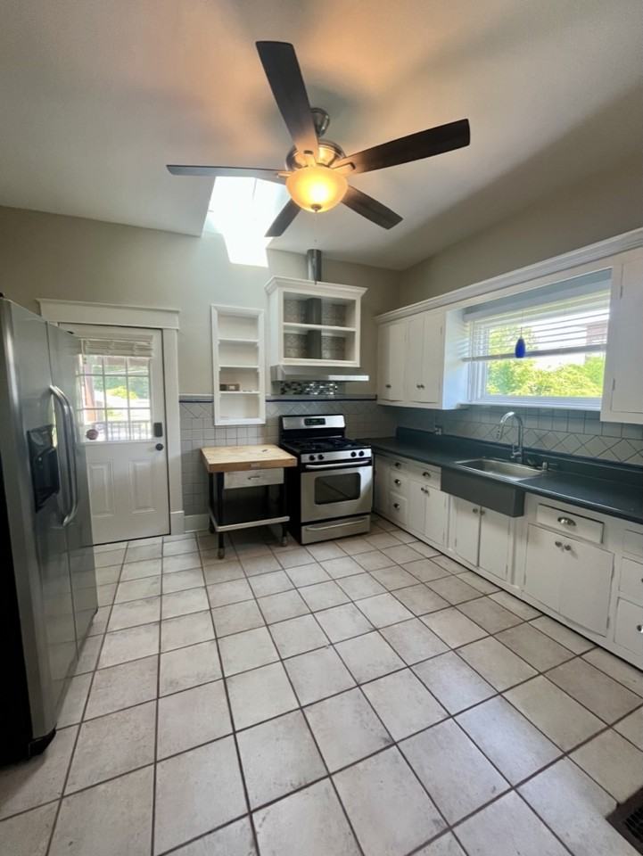 532 S Josephine Boyd St #NA - Photo 7 of 17
