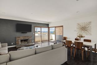 124 15th St #B - Photo 1 of 1
