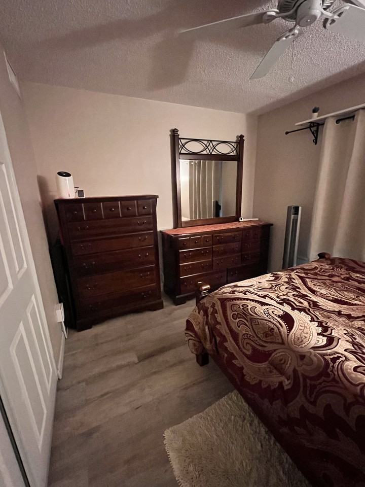 1423 Pine Glen Ln #E1 - Photo 3 of 17