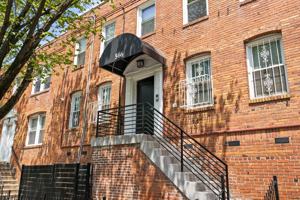 featured image of 566 Malcolm X Ave Se #3