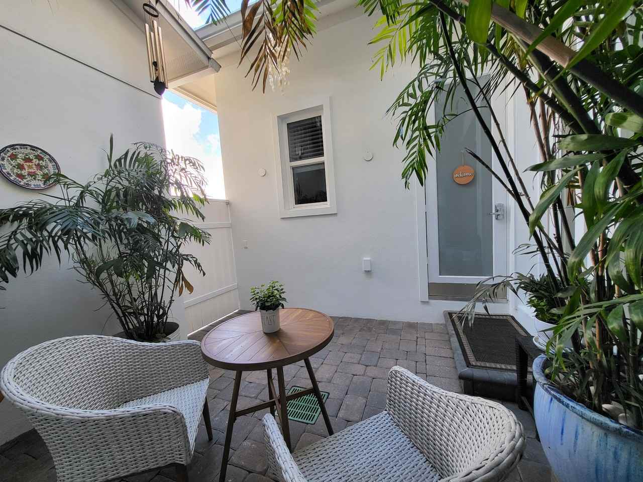 13615 Sachs Ave #A1 - Photo 2 of 11