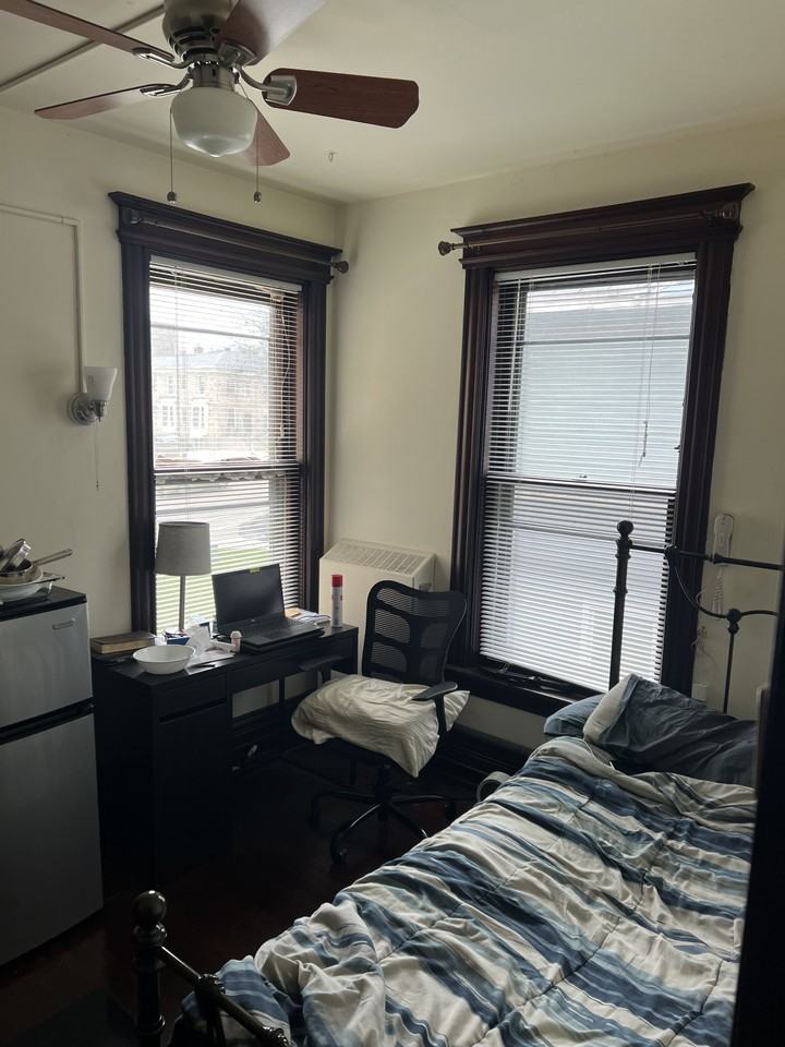 407 Wisconsin Ave #2 - Photo 5 of 13