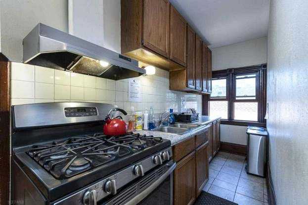 407 Wisconsin Ave #2 - Photo 7 of 13