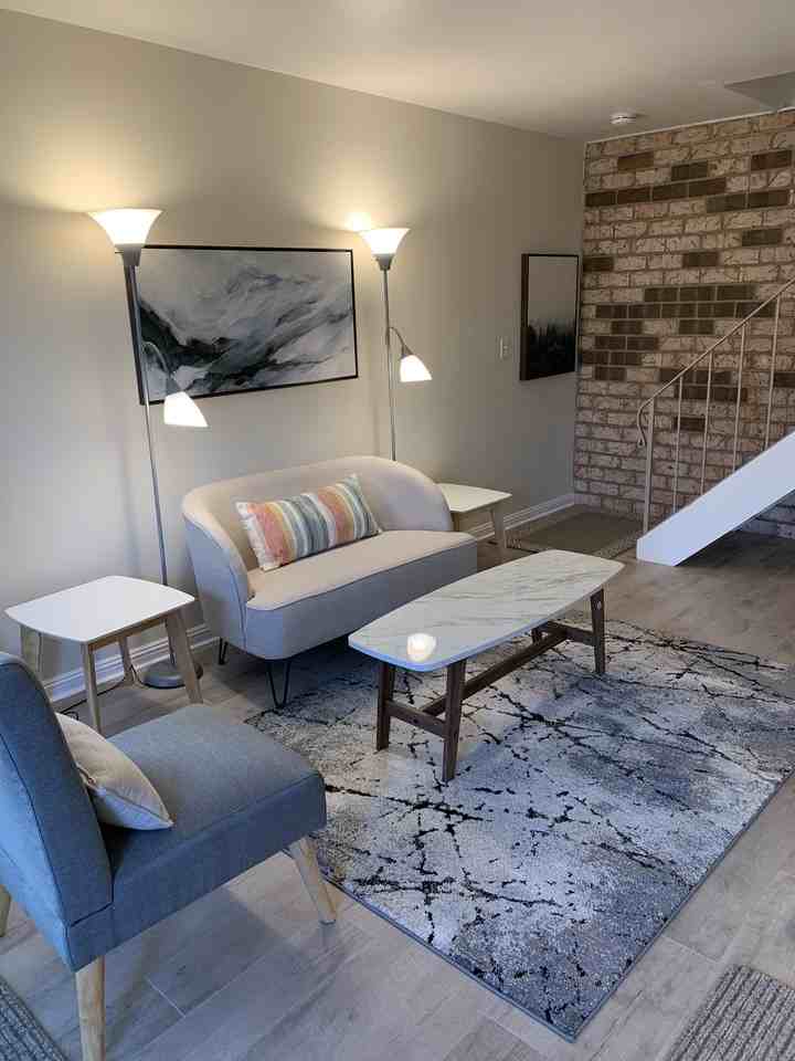 4425 4425 Diamond St. #2 - Photo 3 of 15