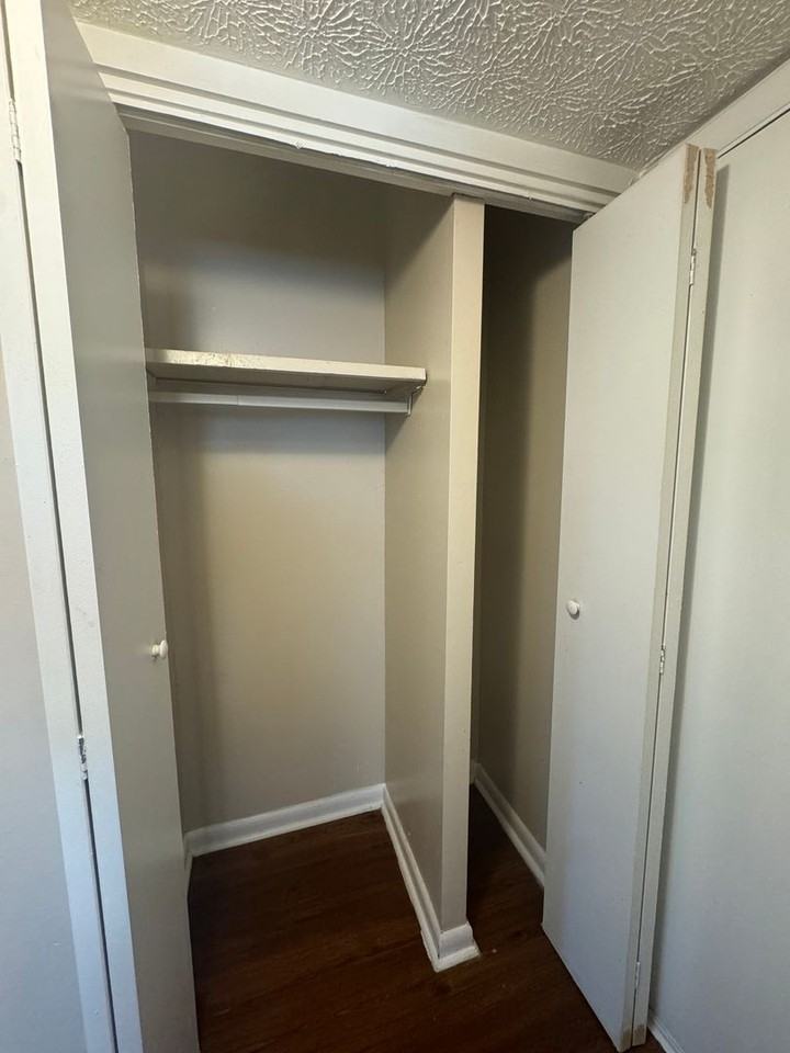 Woodfield Gardens - Photo 4 of 33