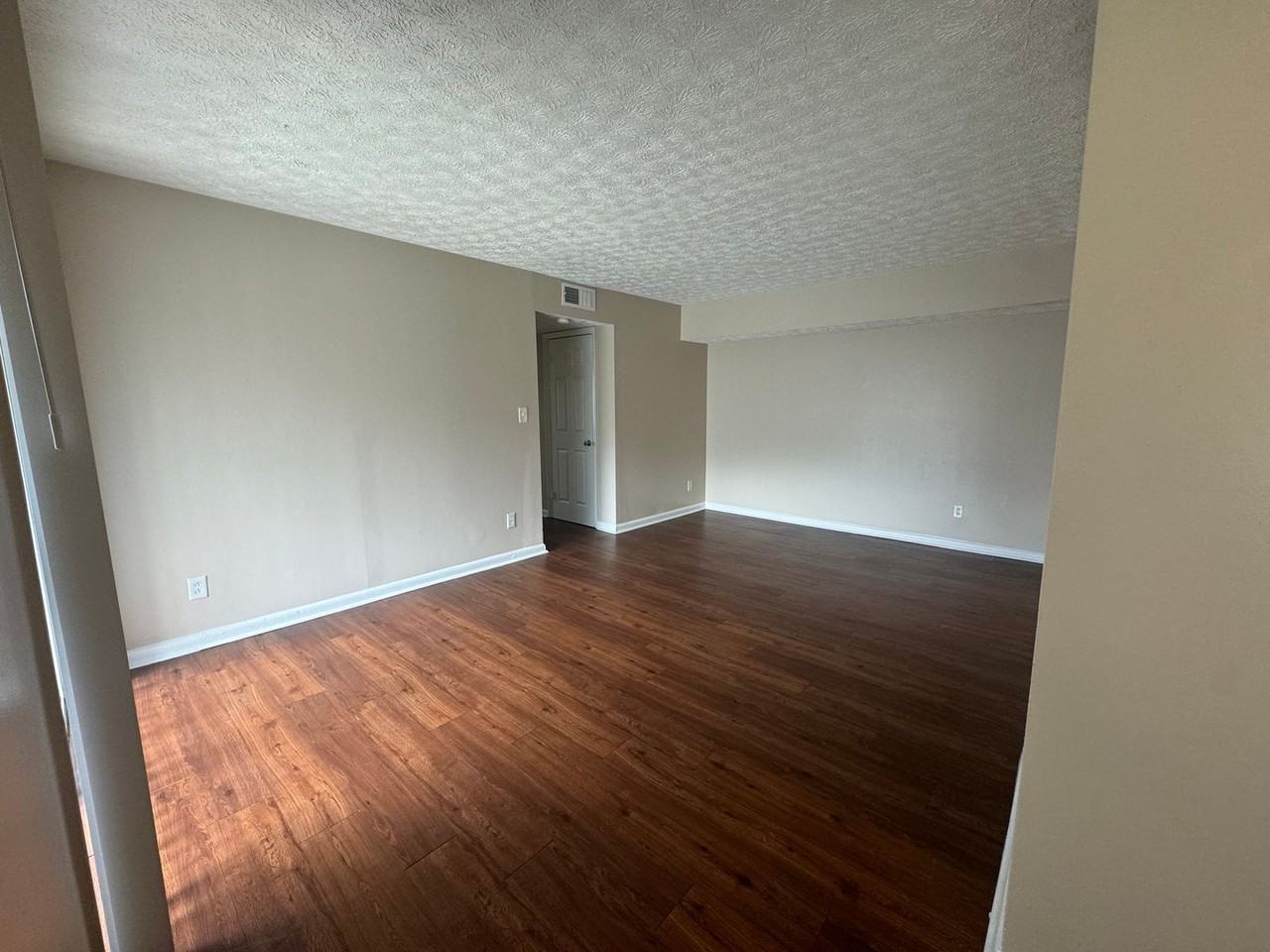 Woodfield Gardens - Photo 6 of 33