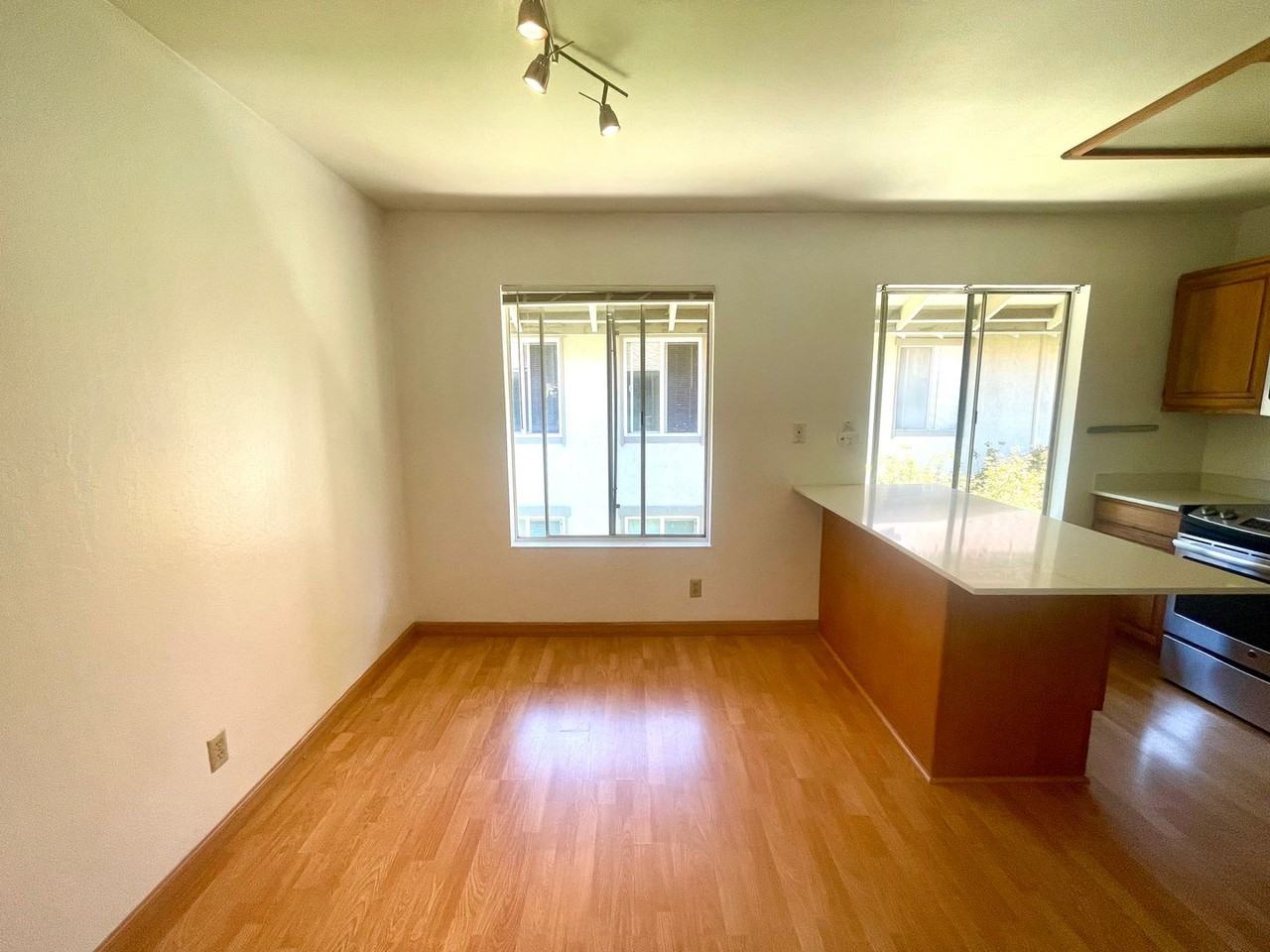 2560 Walnut Blvd #6 - Photo 5 of 20