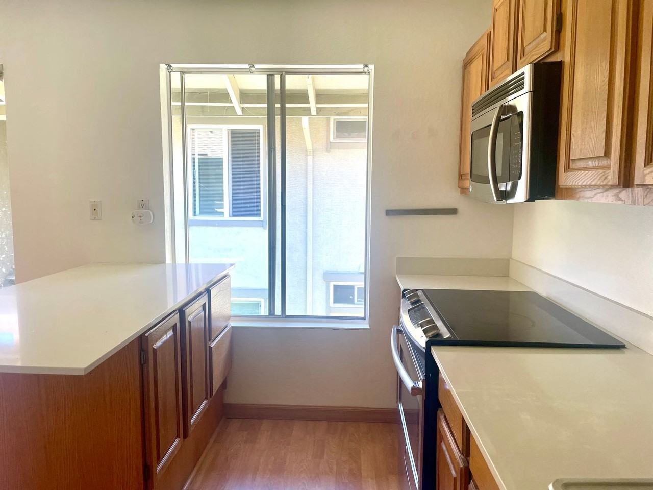 2560 Walnut Blvd #6 - Photo 7 of 20