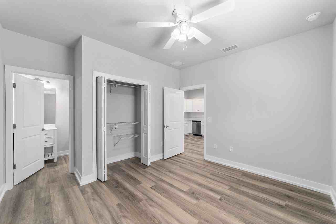 4109 Sw 15th Pl - Photo 6 of 7