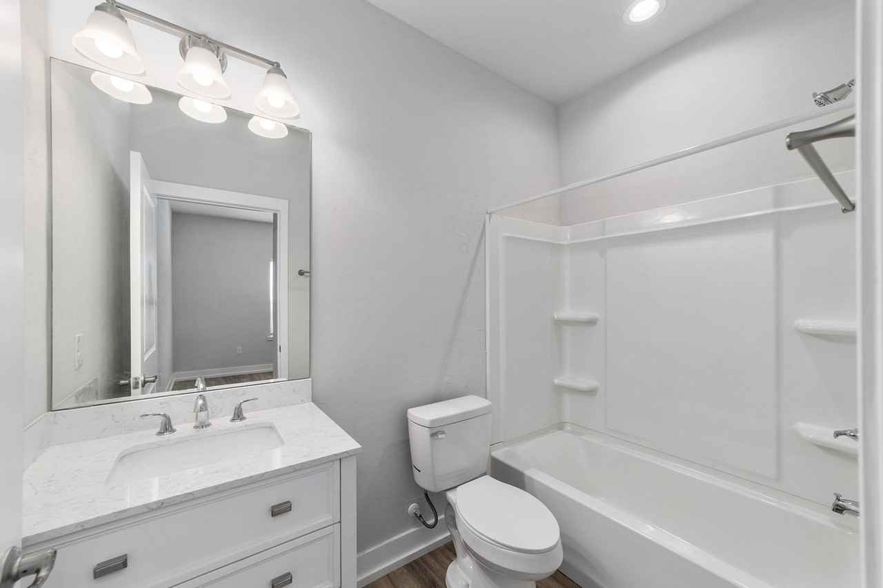 4109 Sw 15th Pl - Photo 7 of 7