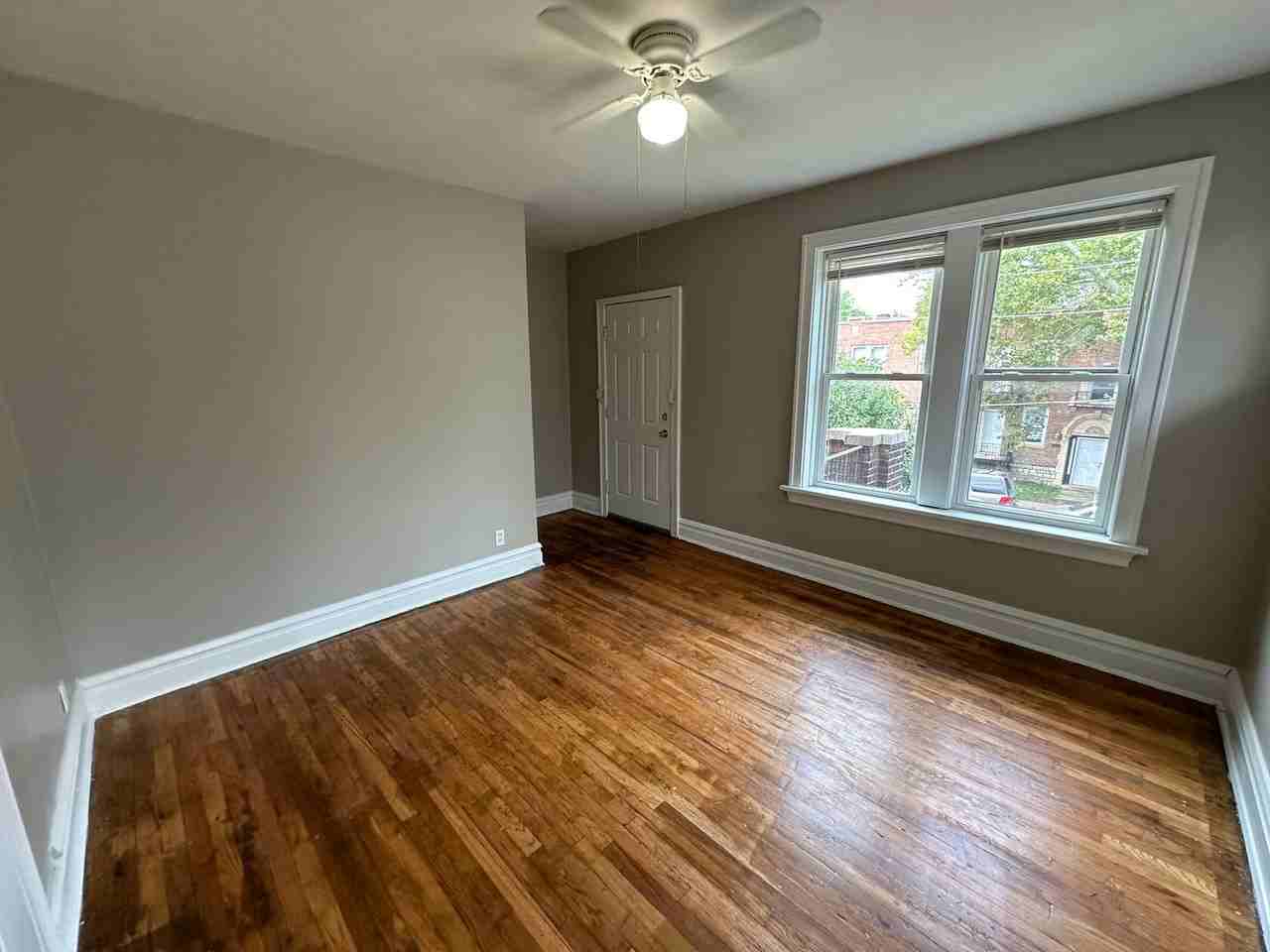 Hydraulic 4030 /4032 - Photo 4 of 25