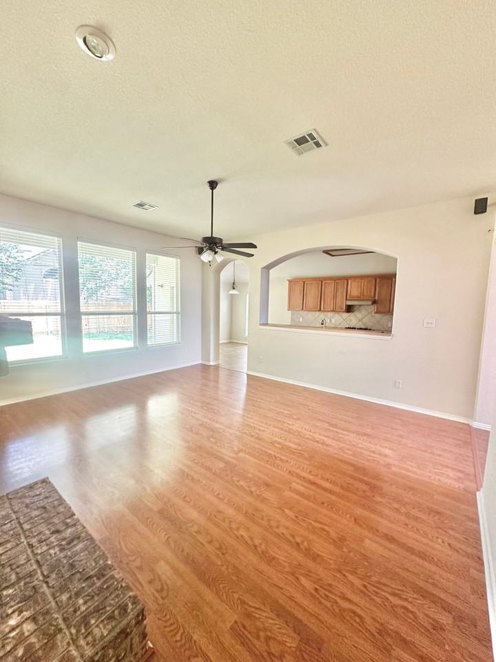 1328 Bull Horn Loop - Photo 2 of 17