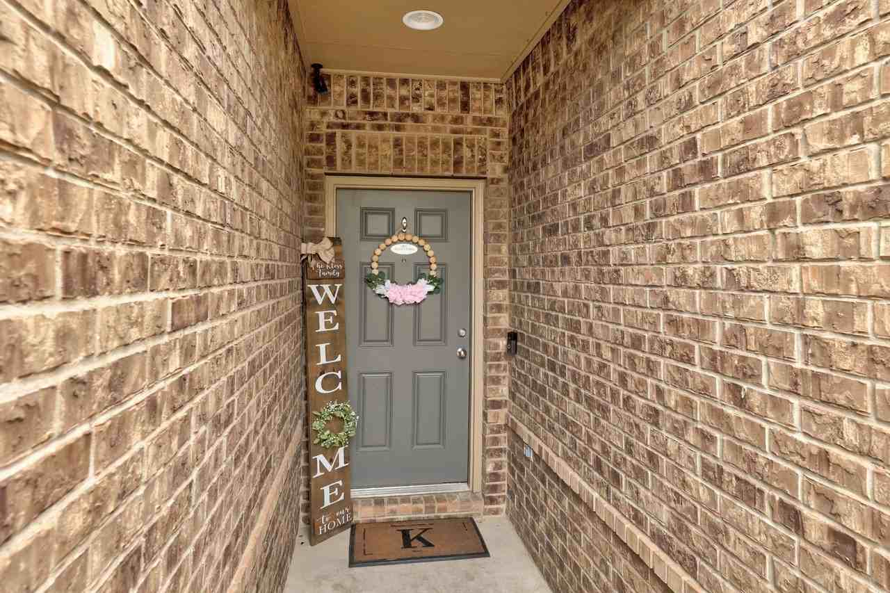 73 Mallard Ln - Photo 4 of 25