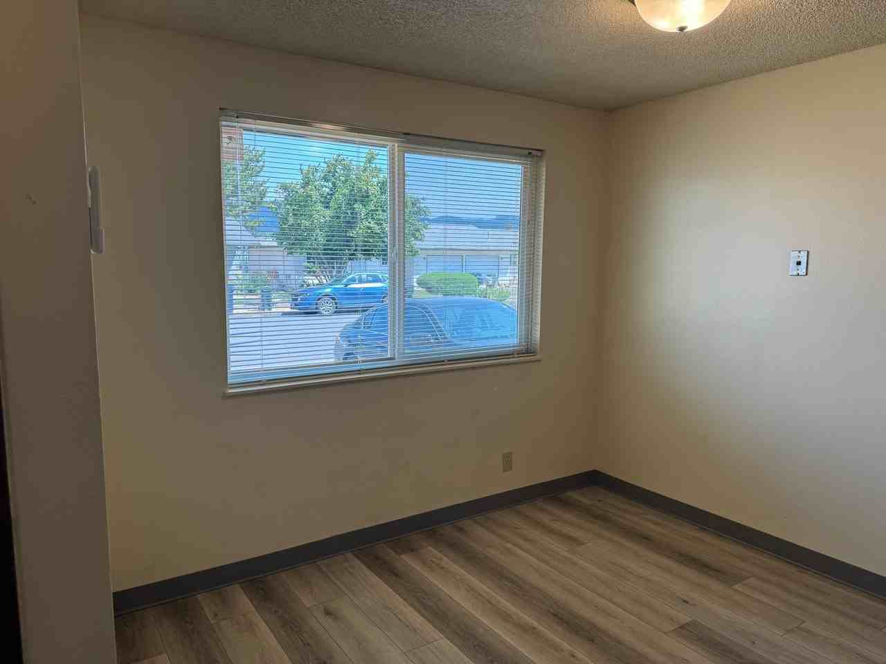 31 T St - Photo 5 of 22