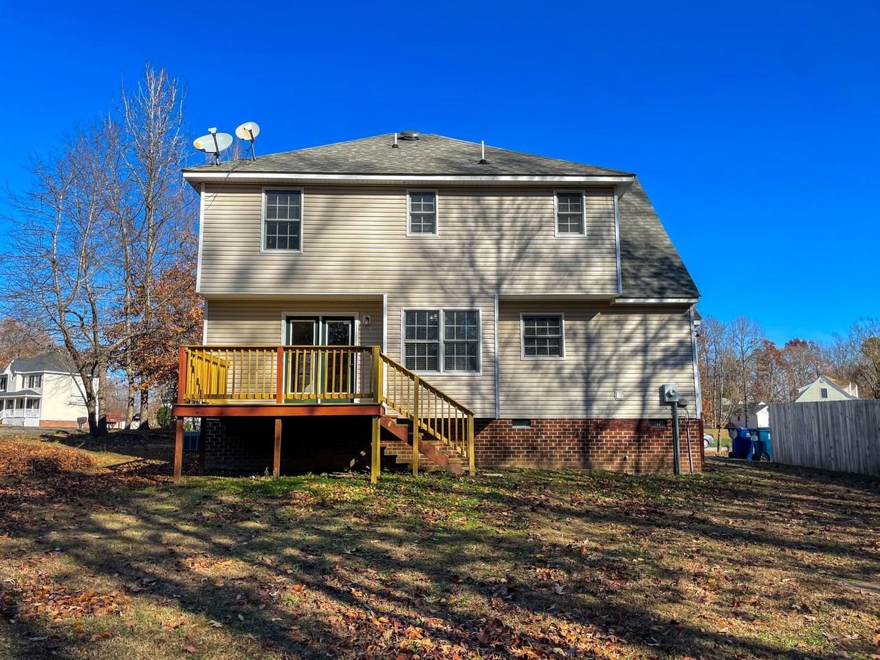 5429 Mulberry Dr - Photo 2 of 32