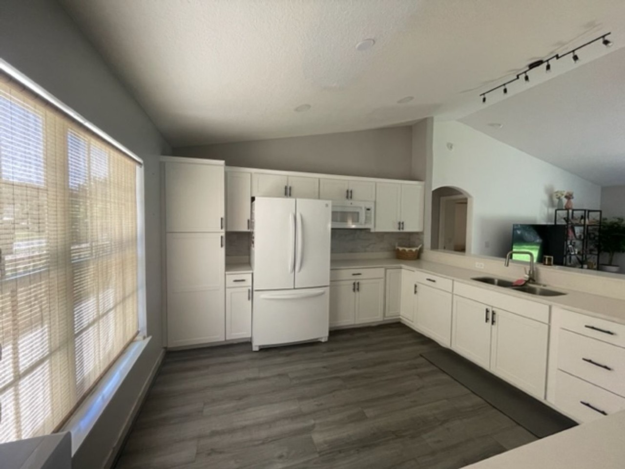 7 Sequoia Way - Photo 2 of 19