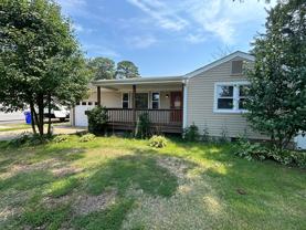 1031 E Leicester Ave - Photo 1 of 1
