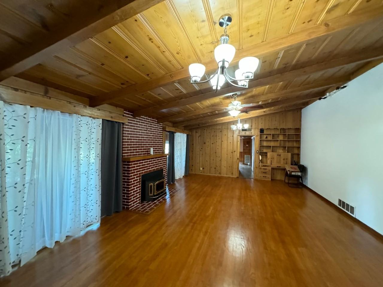 2331 Road 160 - Photo 2 of 19