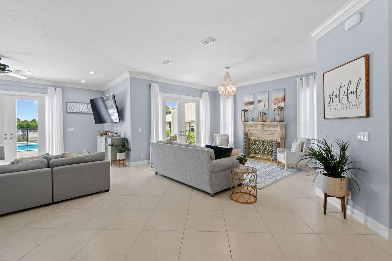 2661 Se North Lookout Blvd - Photo 6 of 50