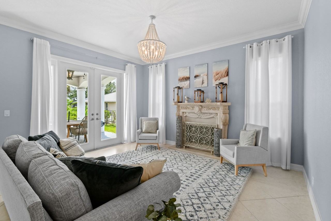 2661 Se North Lookout Blvd - Photo 7 of 50