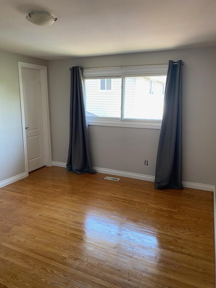 1326 Hopewell Ave #1 - Photo 3 of 49