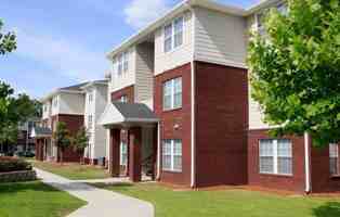 featured image of 2415 SE 4th Ln